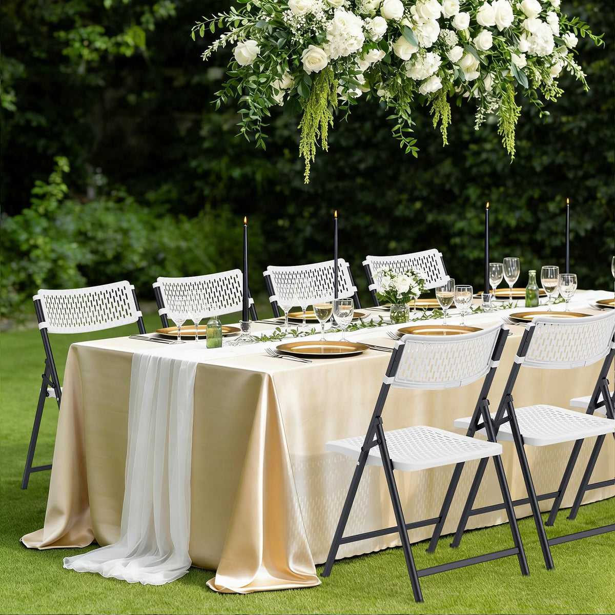 White 4-Pack Folding Chairs with Steel Frame E746