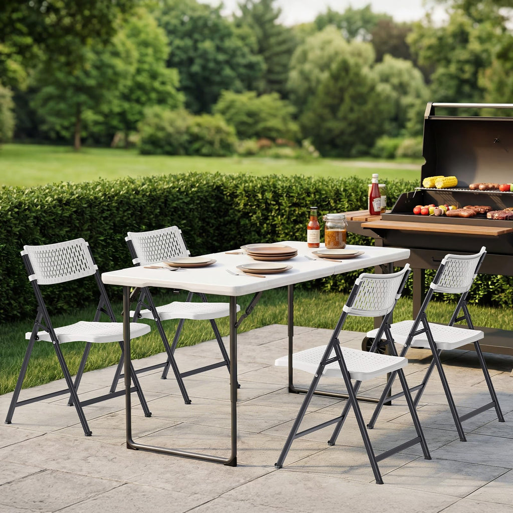 White 4-Pack Folding Chairs with Steel Frame E746