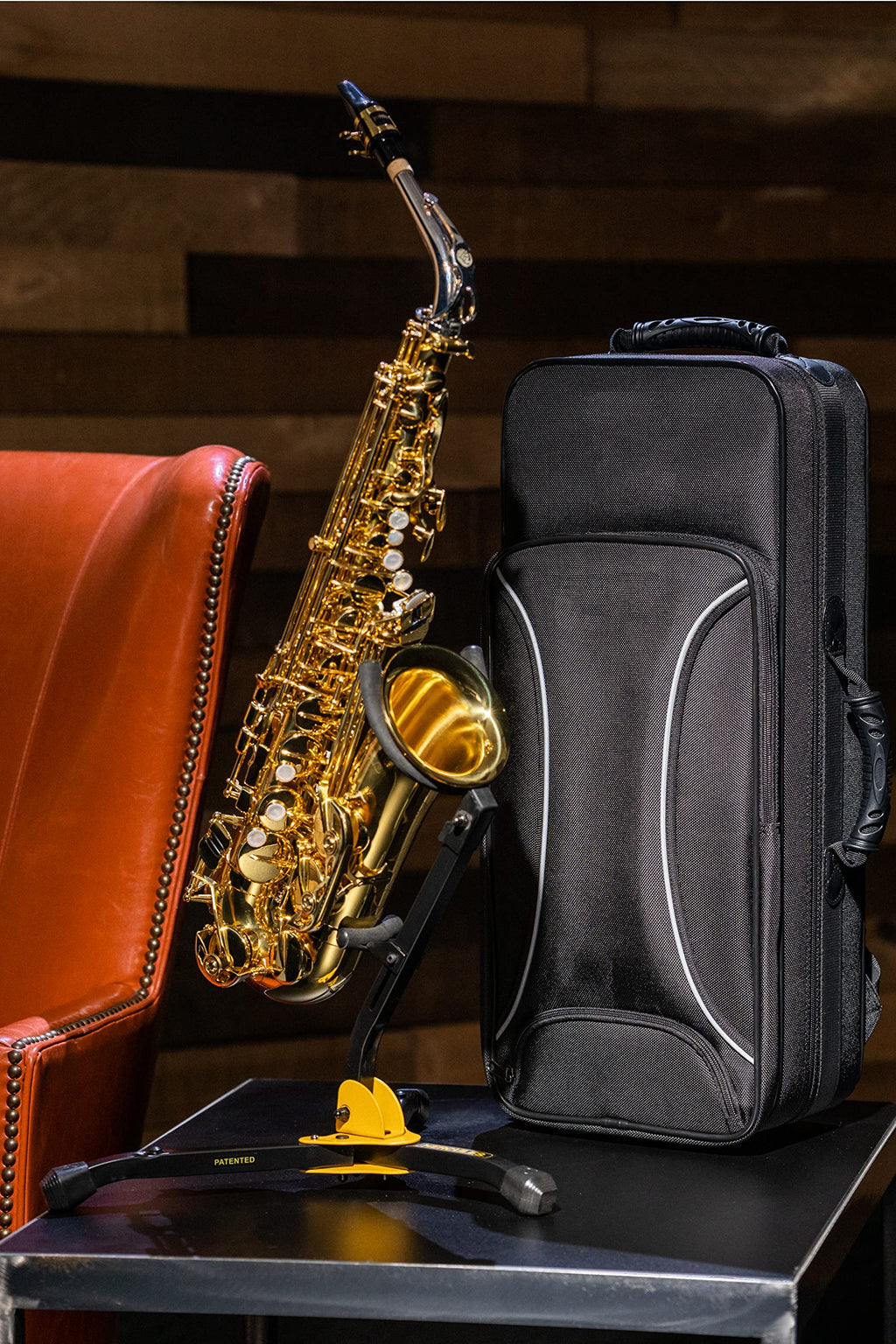 Alto/Tenor Saxophone Stand with Auto Grip Y567530